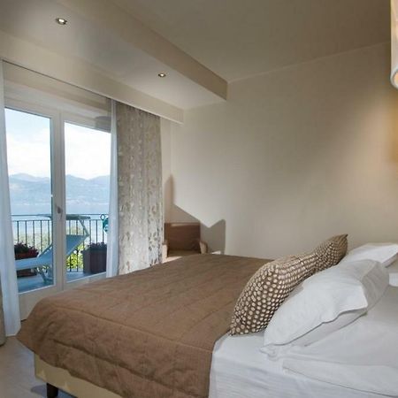 Hotel Miralago San Zeno di Montagna Ngoại thất bức ảnh